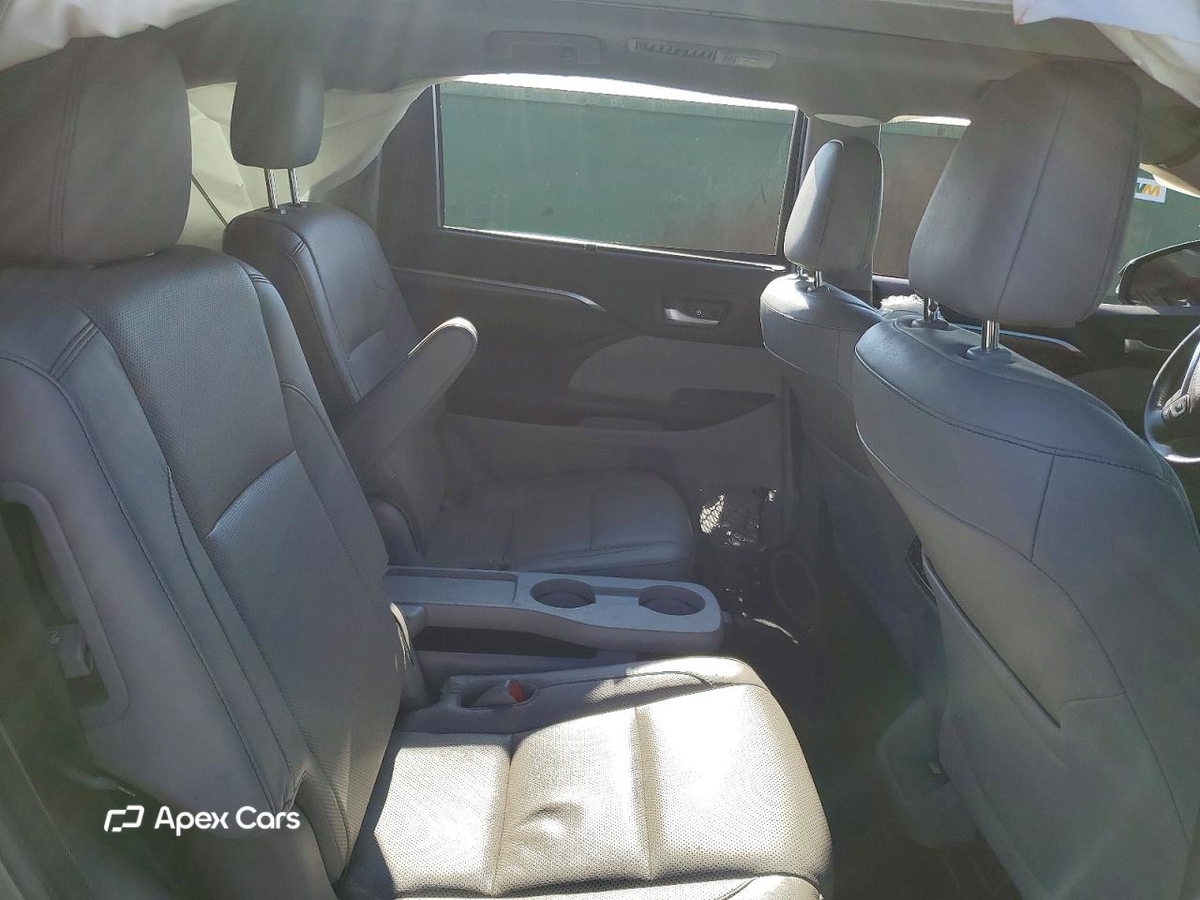 Toyota Highlander 2017
