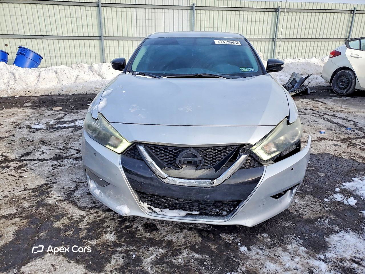 Nissan Maxima 2018