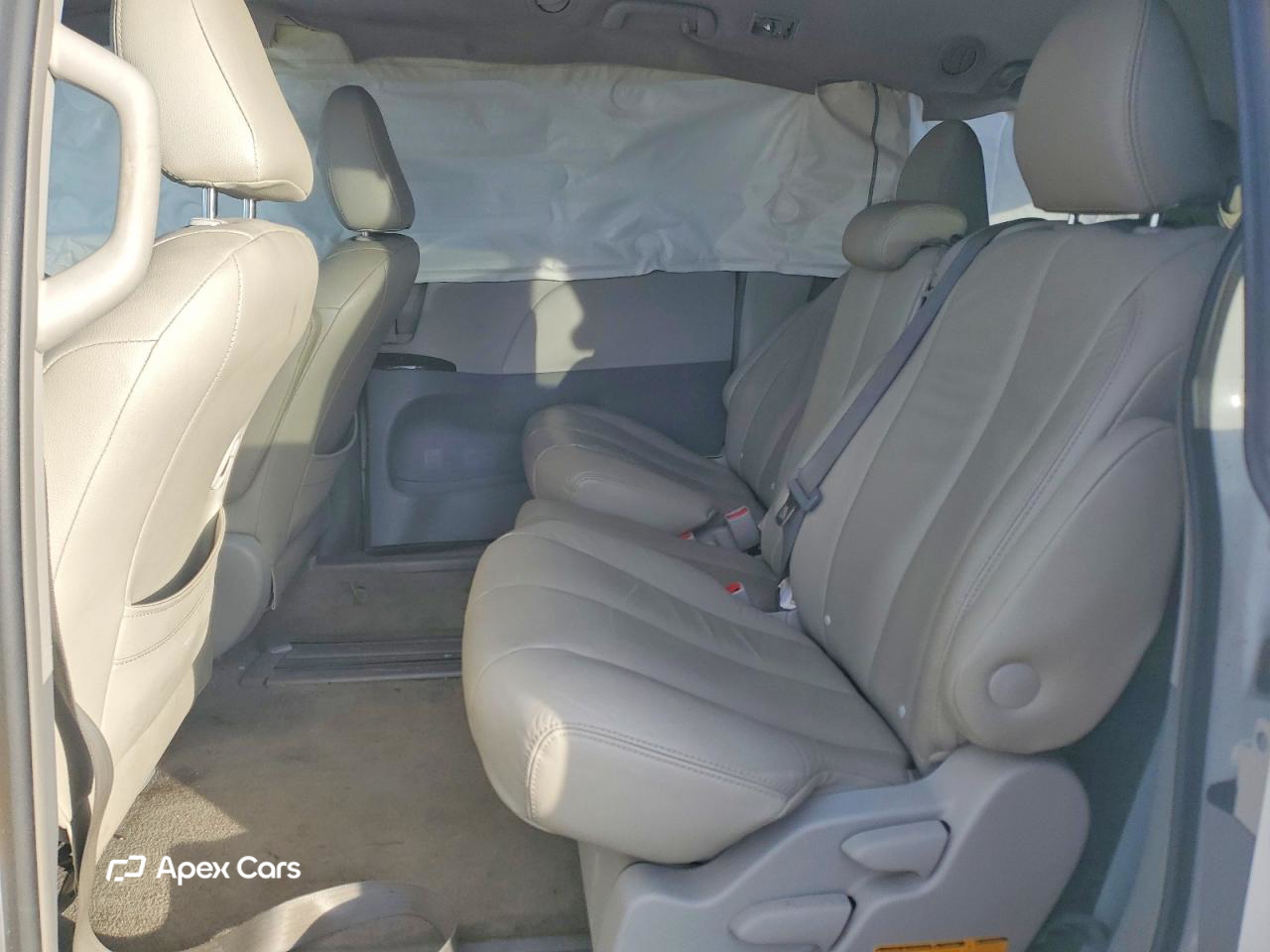 Toyota Sienna 2012
