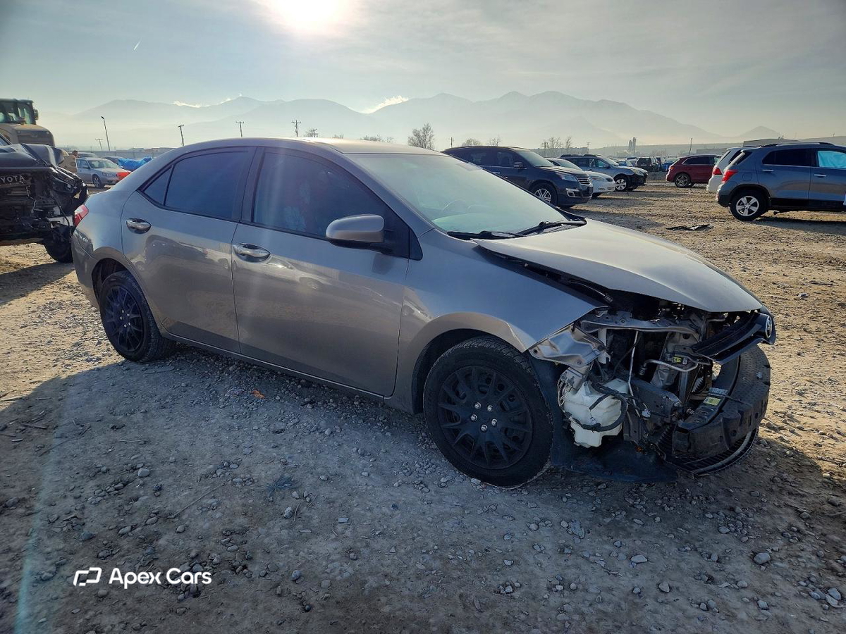 Toyota Corolla 2015