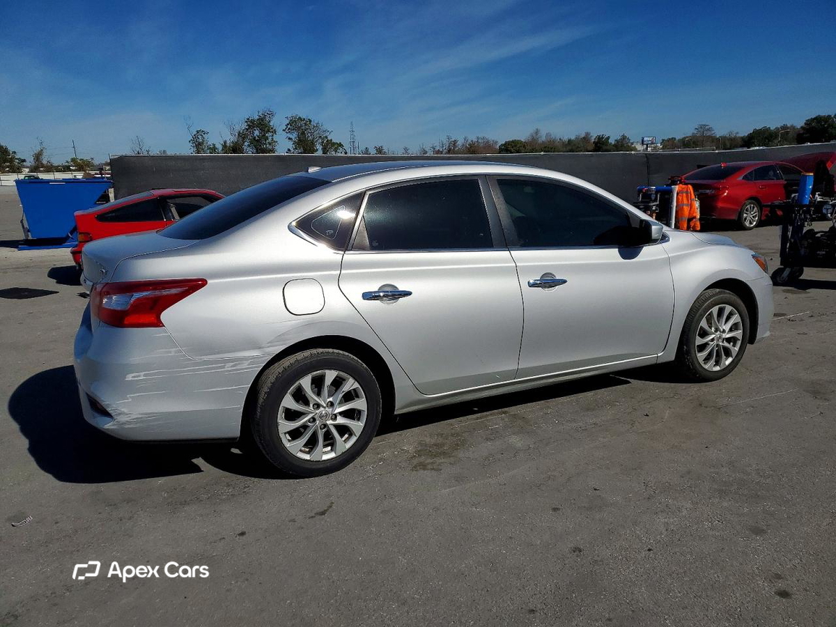 Nissan Sentra 2018
