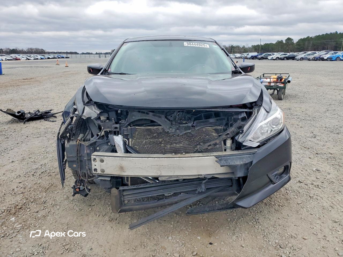 Nissan Altima 2018