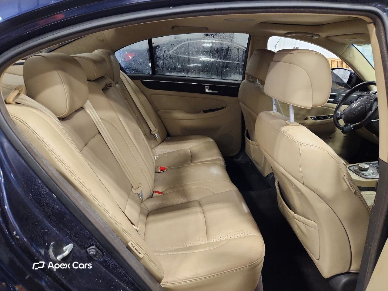 Hyundai Genesis 2011