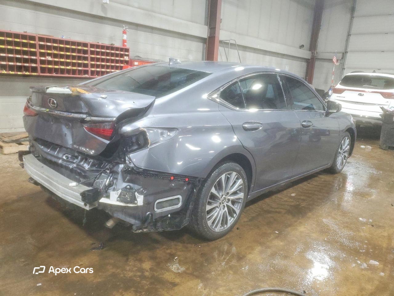 Lexus ES 2021