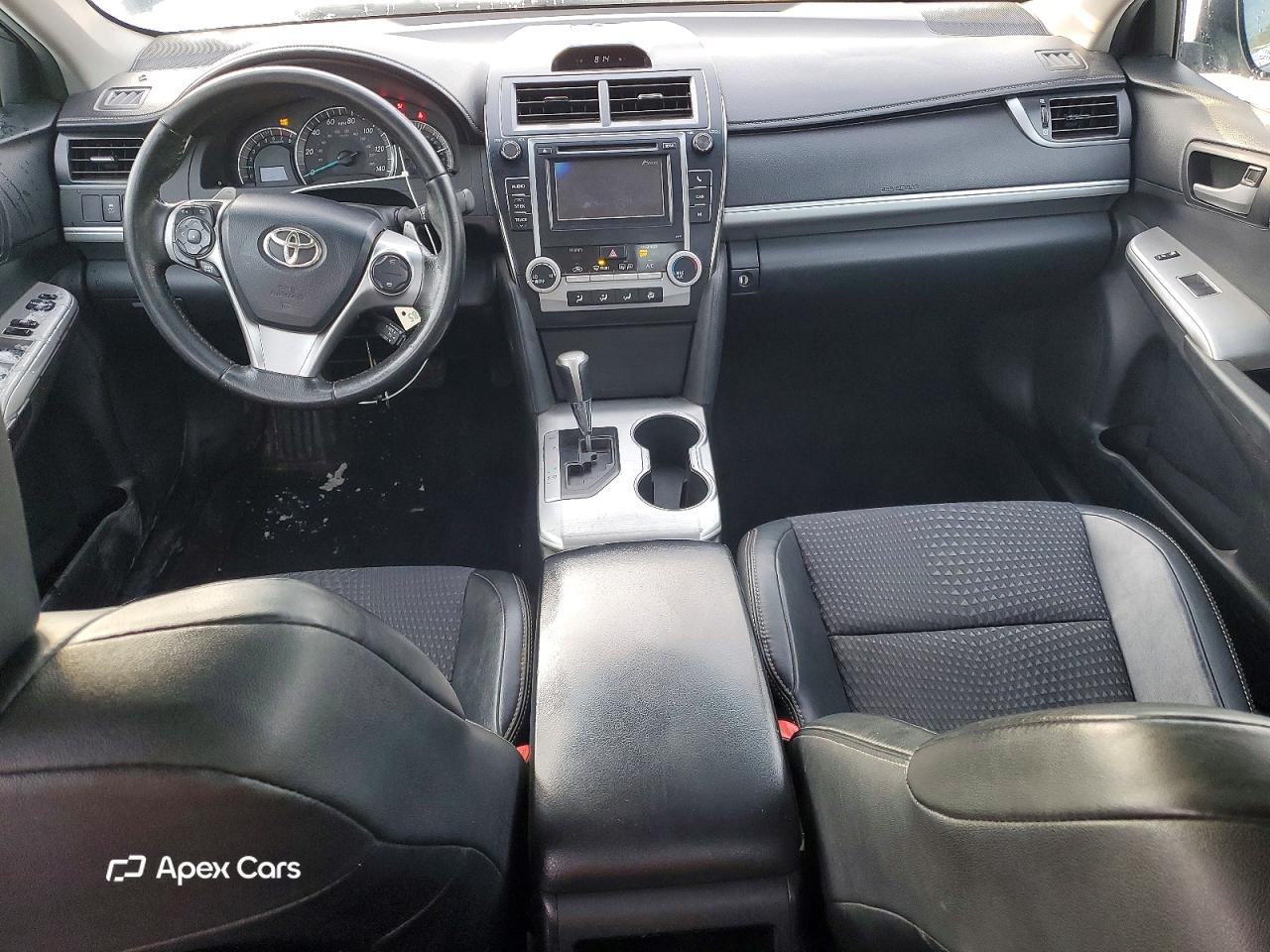 Toyota Camry 2012