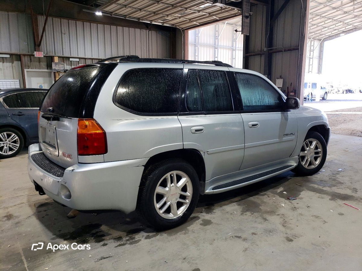 GMC Envoy 2008