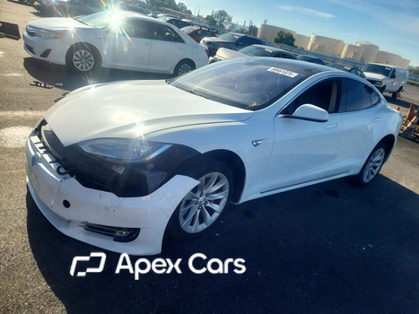 Tesla Model S 2014 - Image 1 of 12