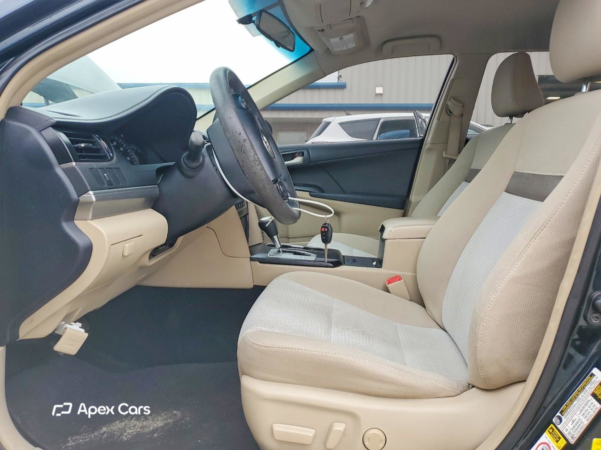 Toyota Camry 2012