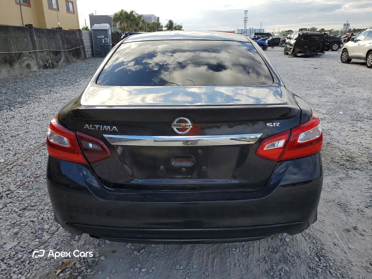 Nissan Altima 2018