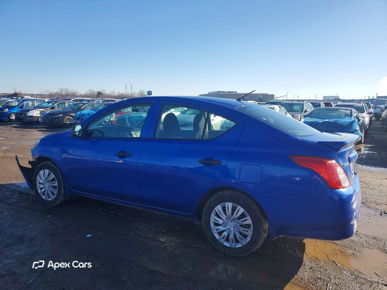 Nissan Versa 2015