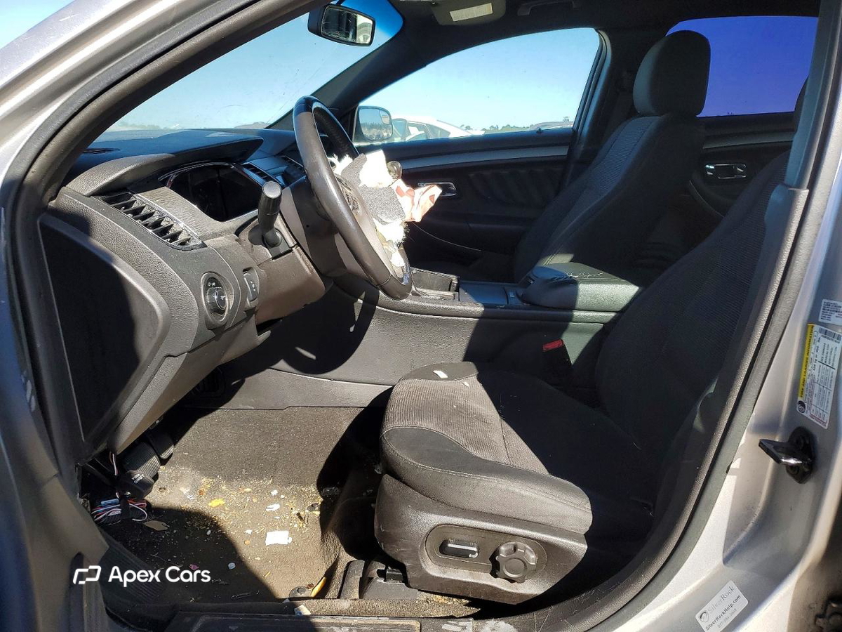 Ford Taurus 2015