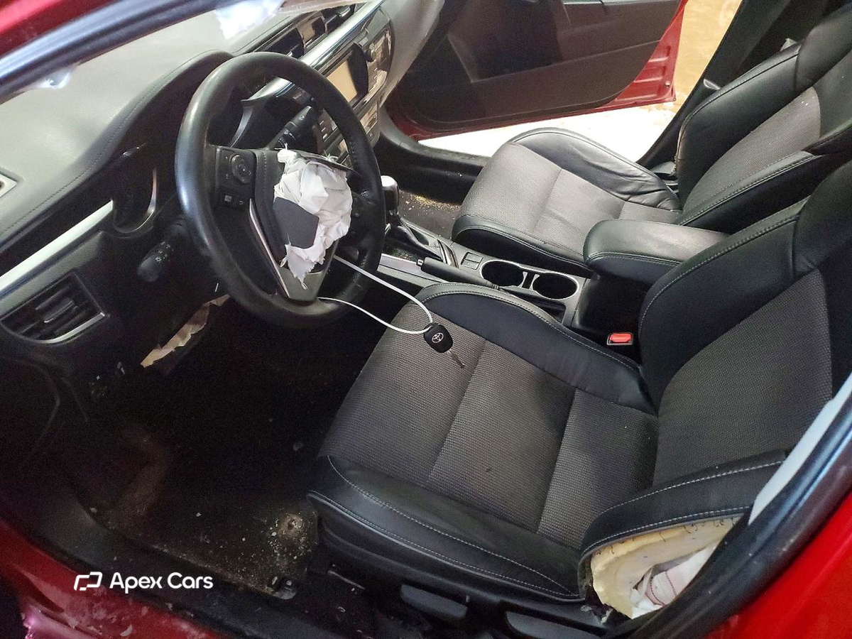Toyota Corolla 2015
