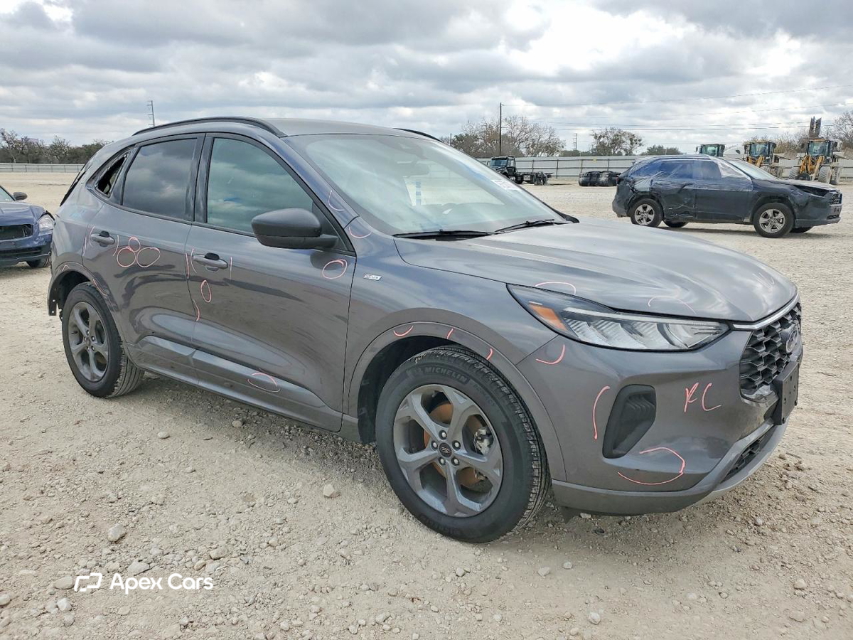 Ford Escape 2024