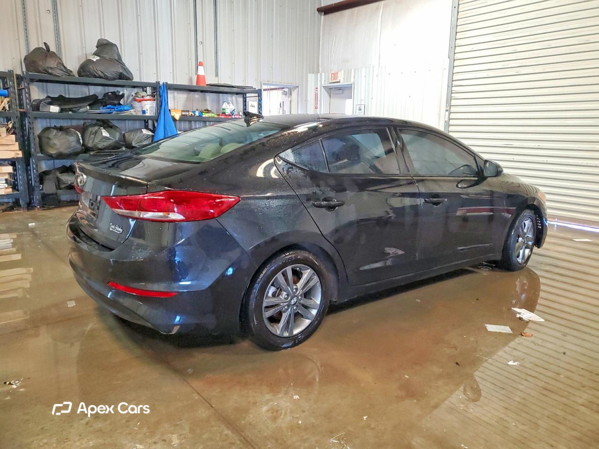 Hyundai Elantra 2018
