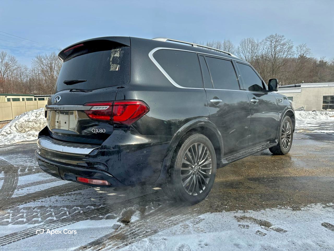Infiniti QX80 2023