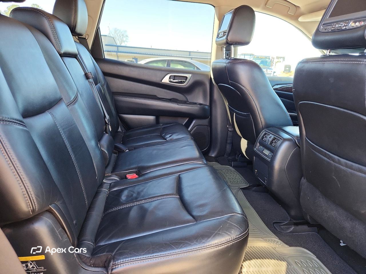 Nissan Pathfinder 2014