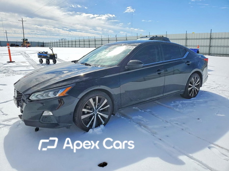 Altima 2022 - Zdjęcie 1 z 13
