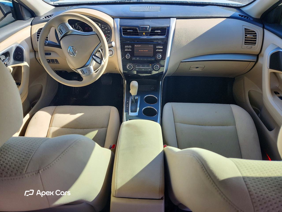 Nissan Altima 2015