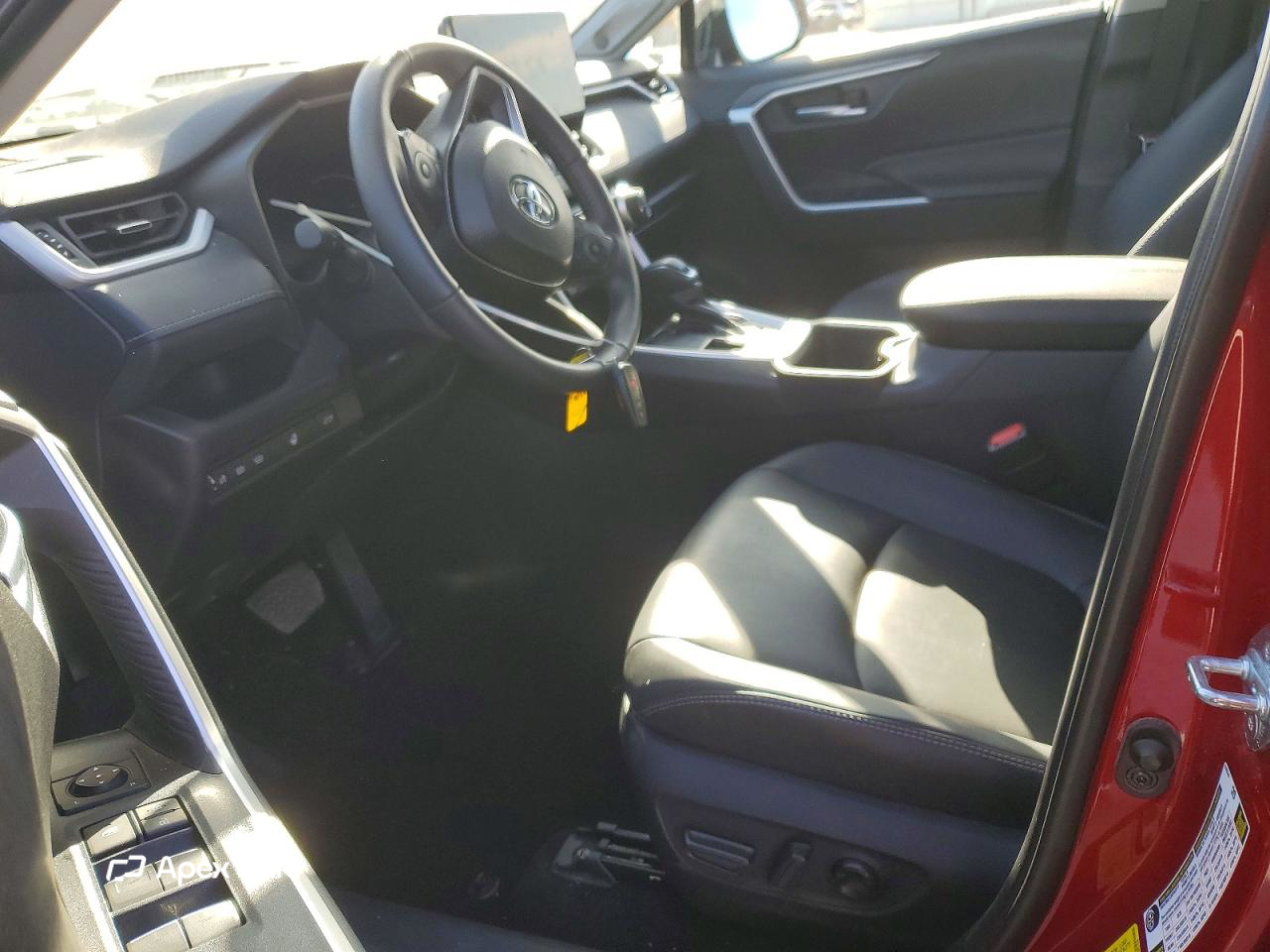 Toyota RAV 4 2025