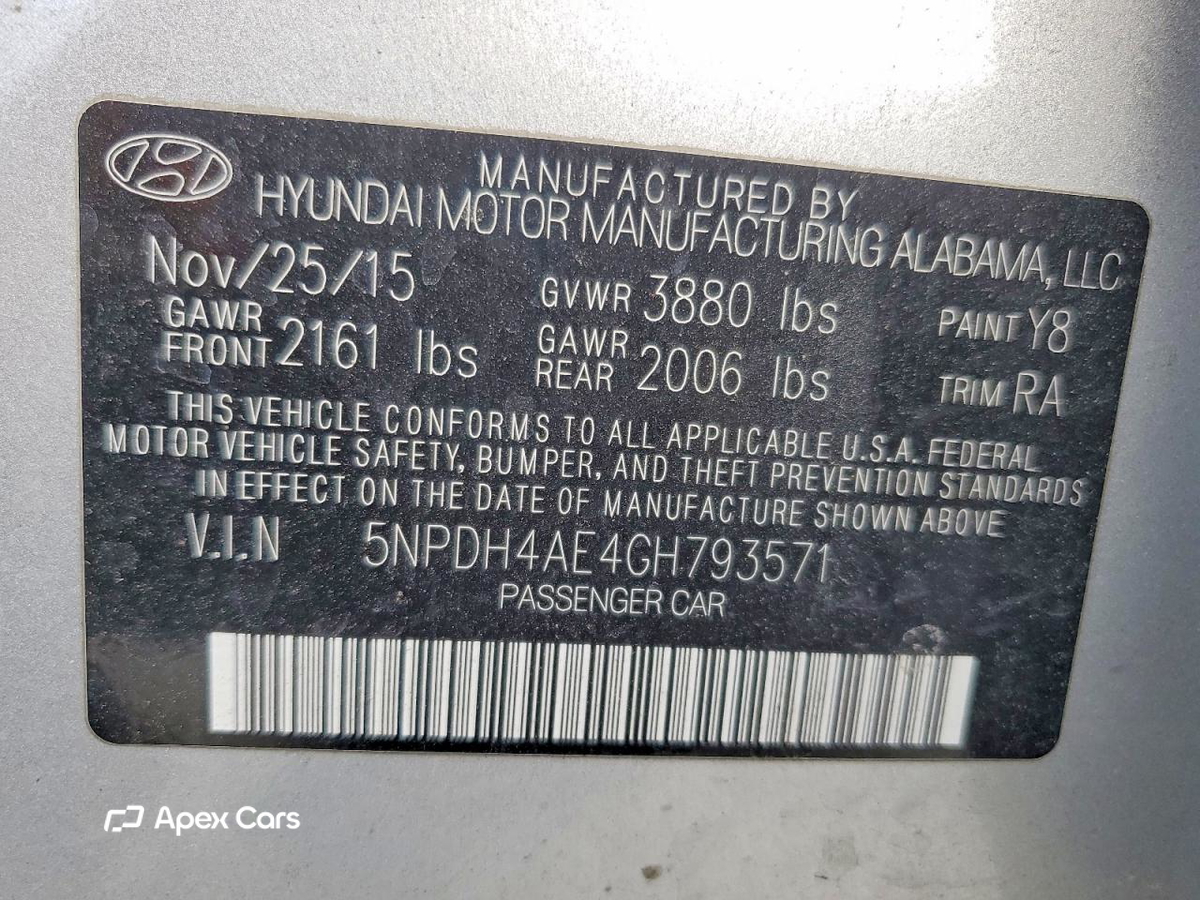Hyundai Elantra 2016
