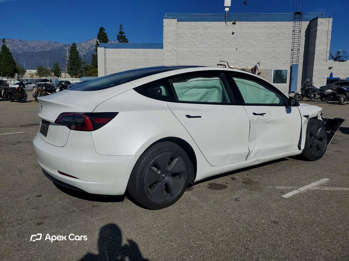 Tesla Model 3 2023