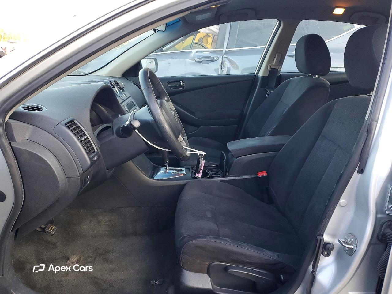 Nissan Altima 2012