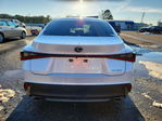 Lexus IS 2022