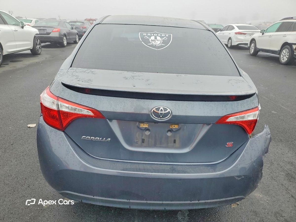 Toyota Corolla 2015