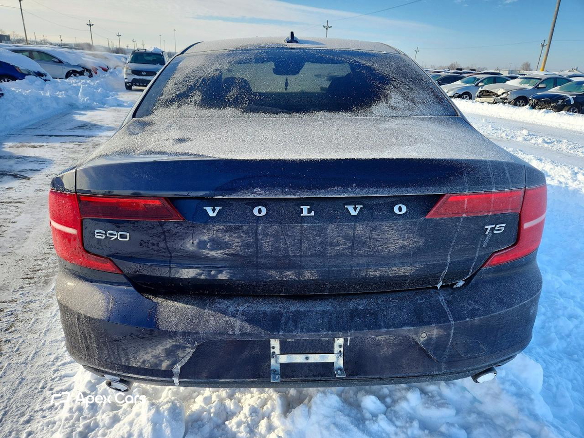 Volvo S90 2017
