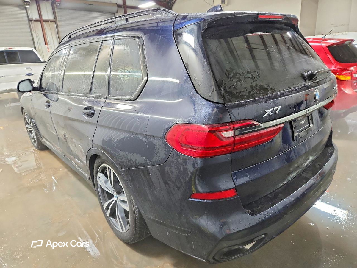 BMW X7 2022