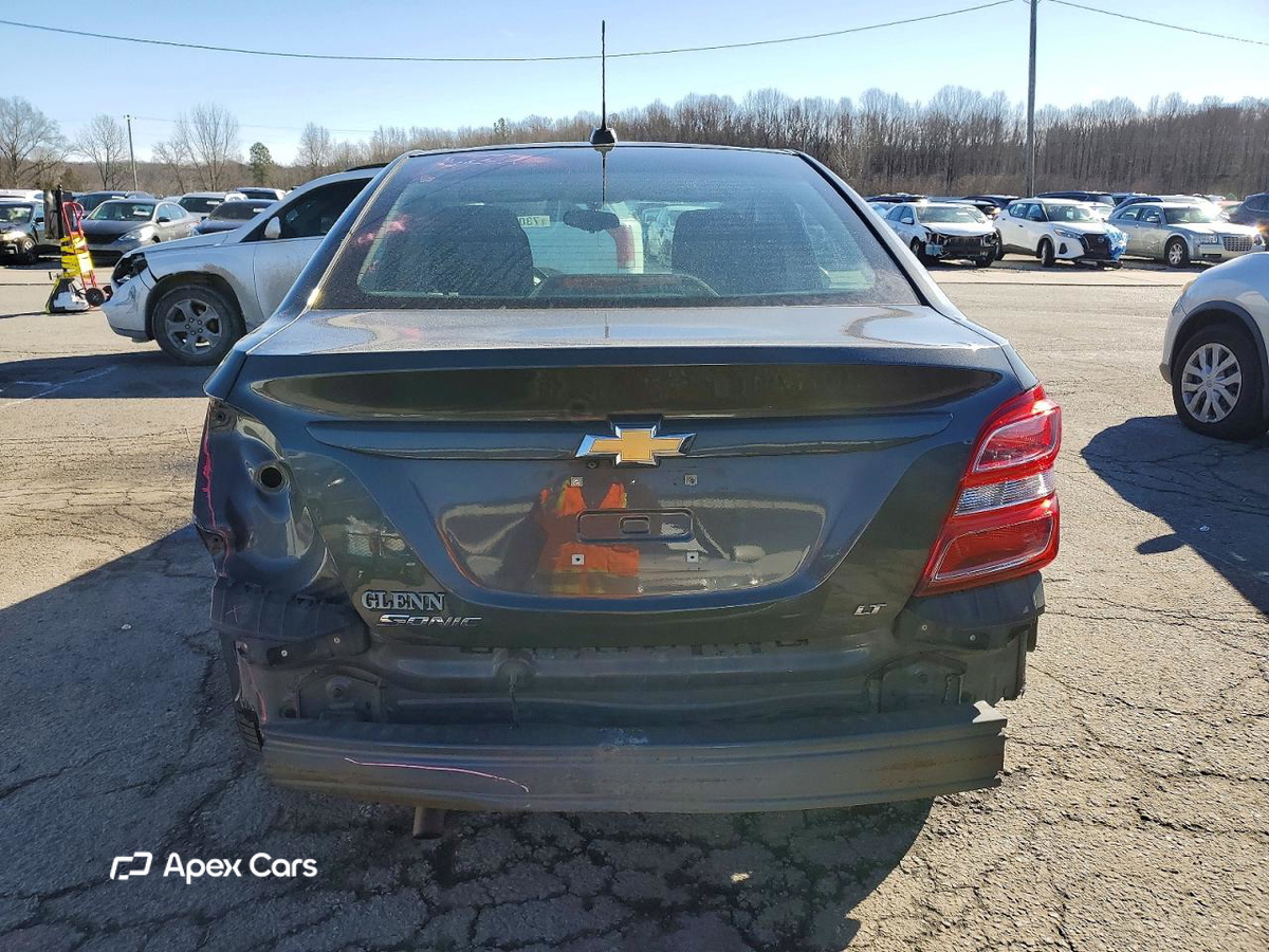 Chevrolet Sonic 2017