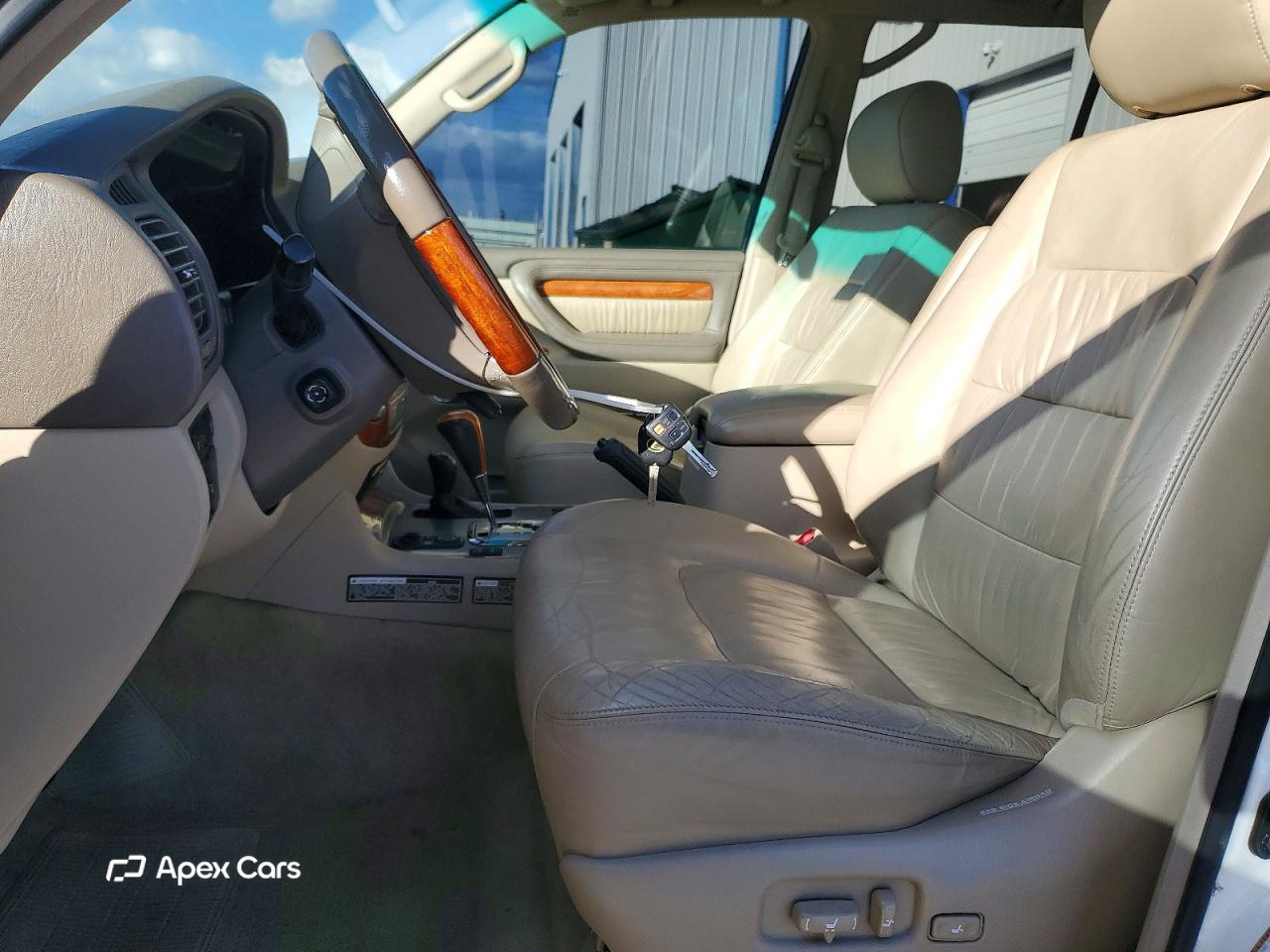 Lexus LX 2007
