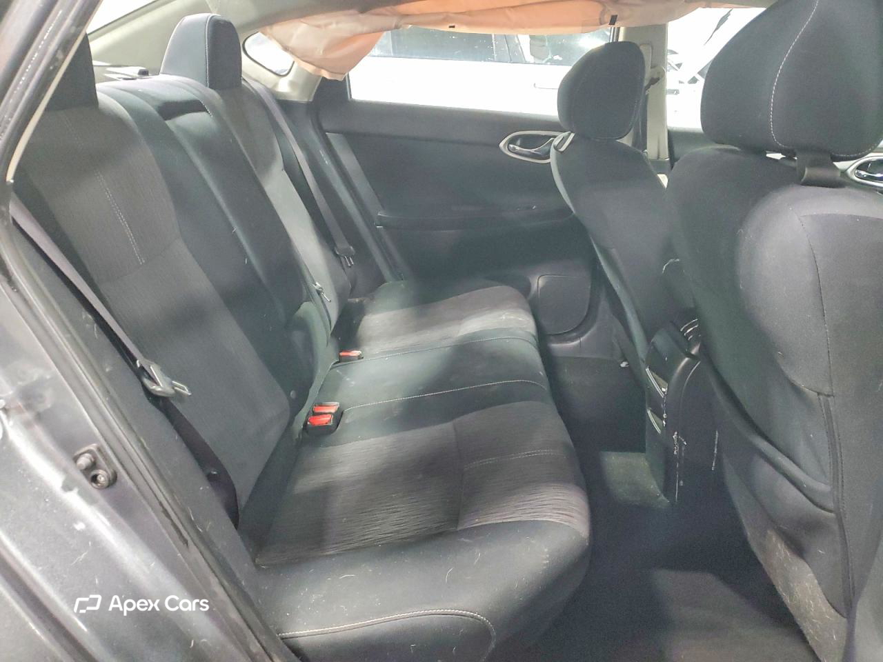 Nissan Sentra 2015