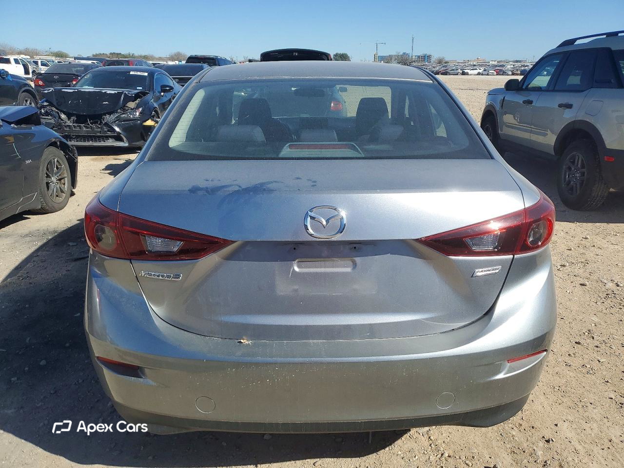Mazda 3 2015