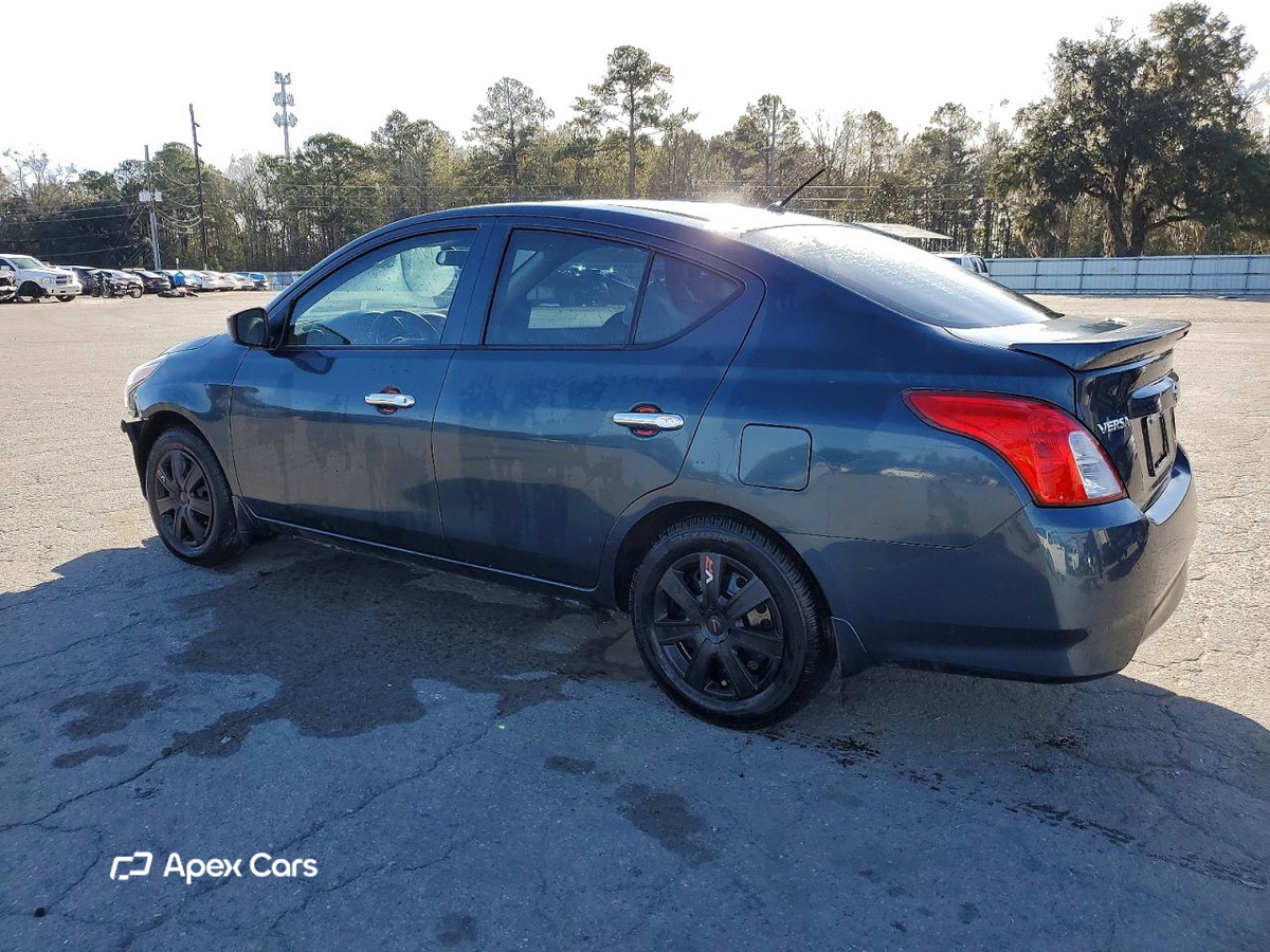 Nissan Versa 2017