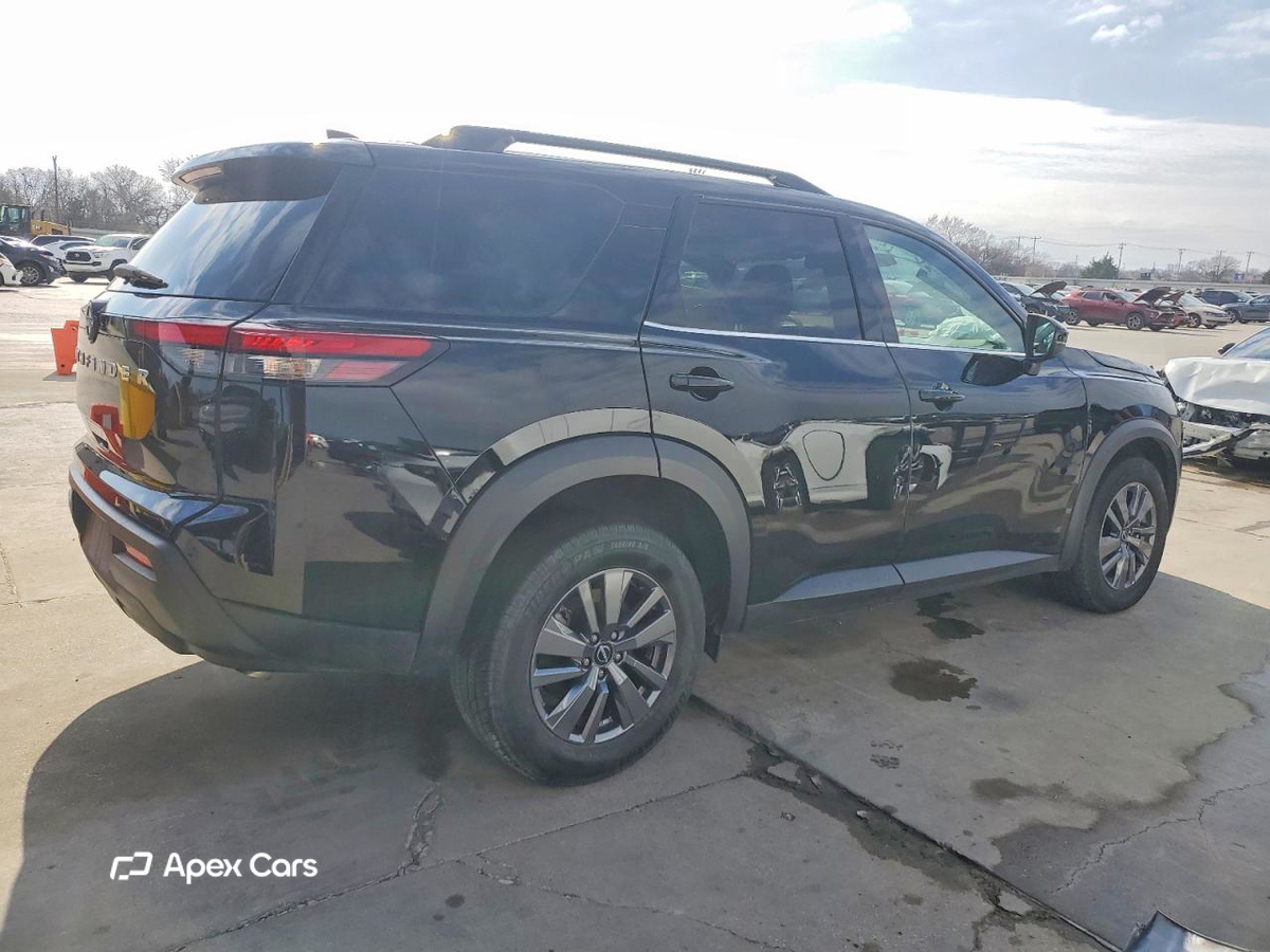 Nissan Pathfinder 2025