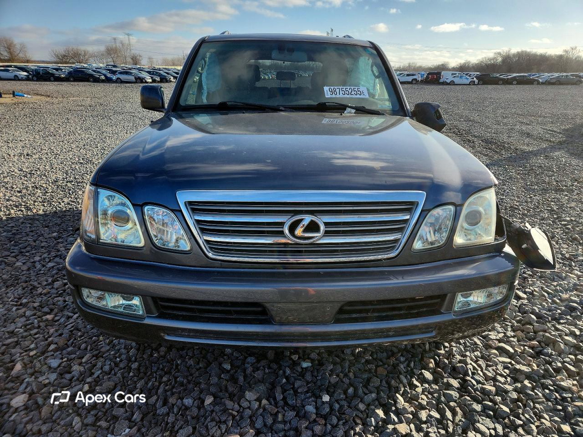 Lexus LX 2005