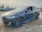 Tesla Model X 2019