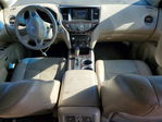 Nissan Pathfinder 2014