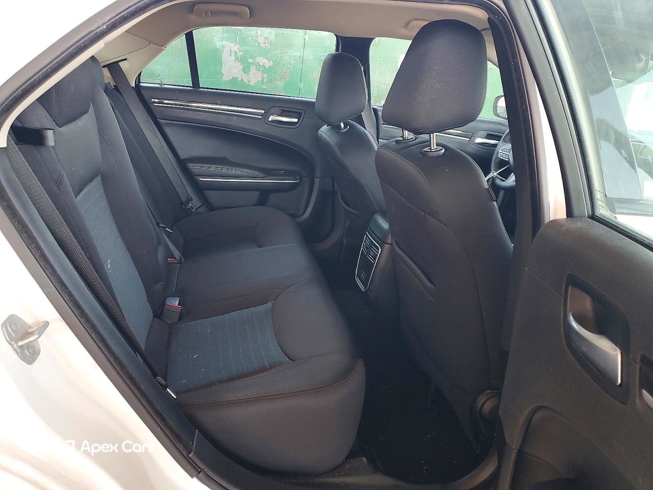 Chrysler 300 2022