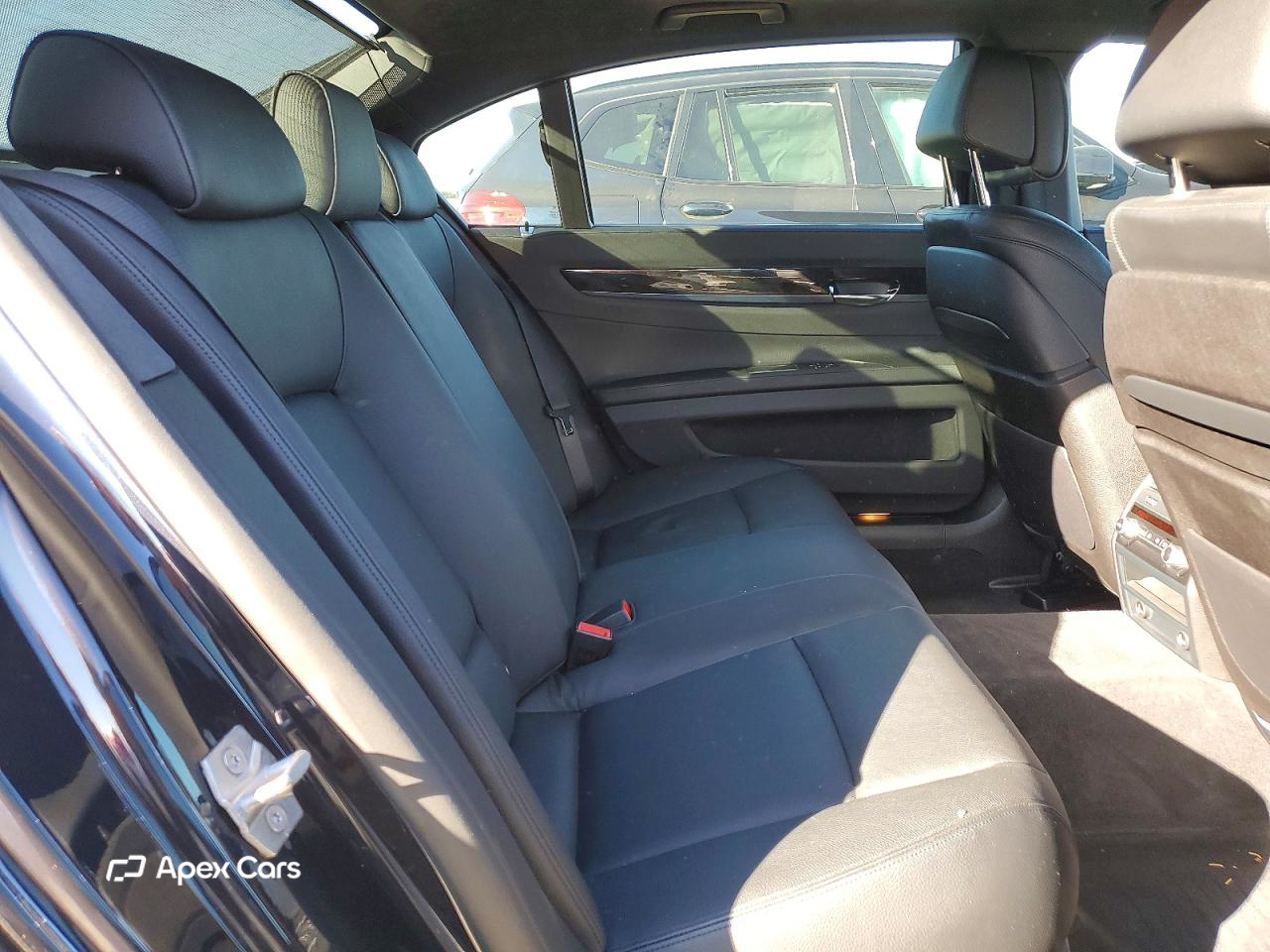BMW Series 7 2013