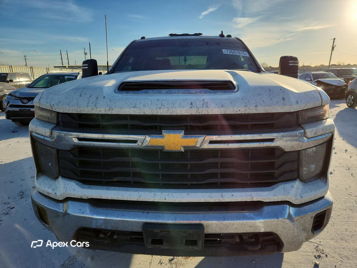 Chevrolet Silverado 2024