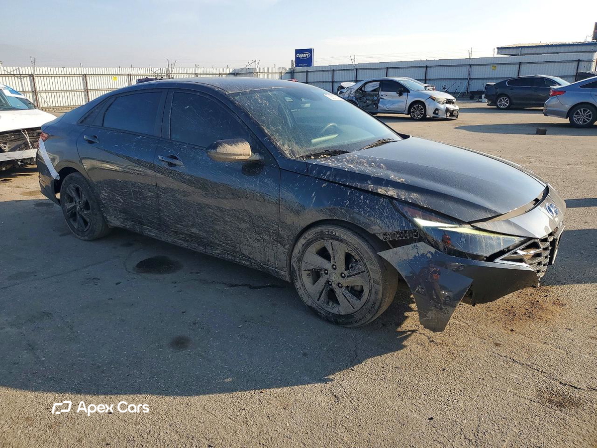 Hyundai Elantra 2021