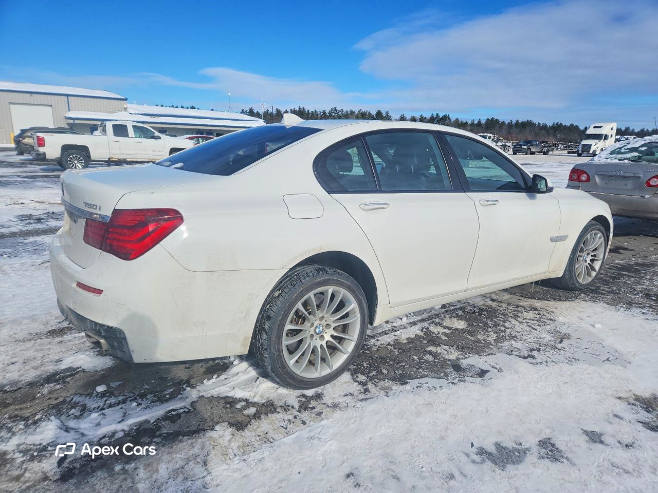 BMW Series 7 2015