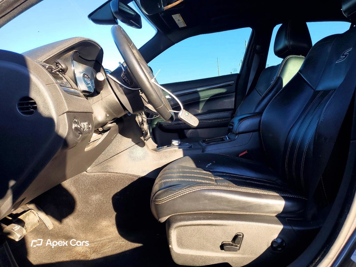Chrysler 300 2015