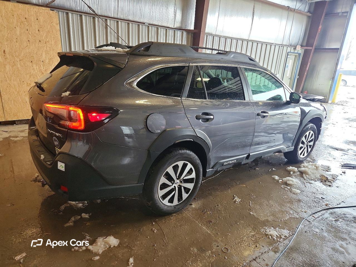 Subaru Outback 2025