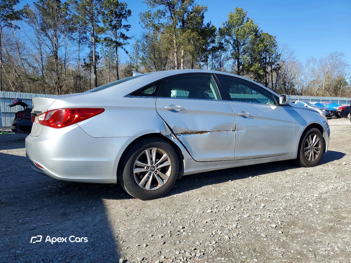 Hyundai Sonata 2013
