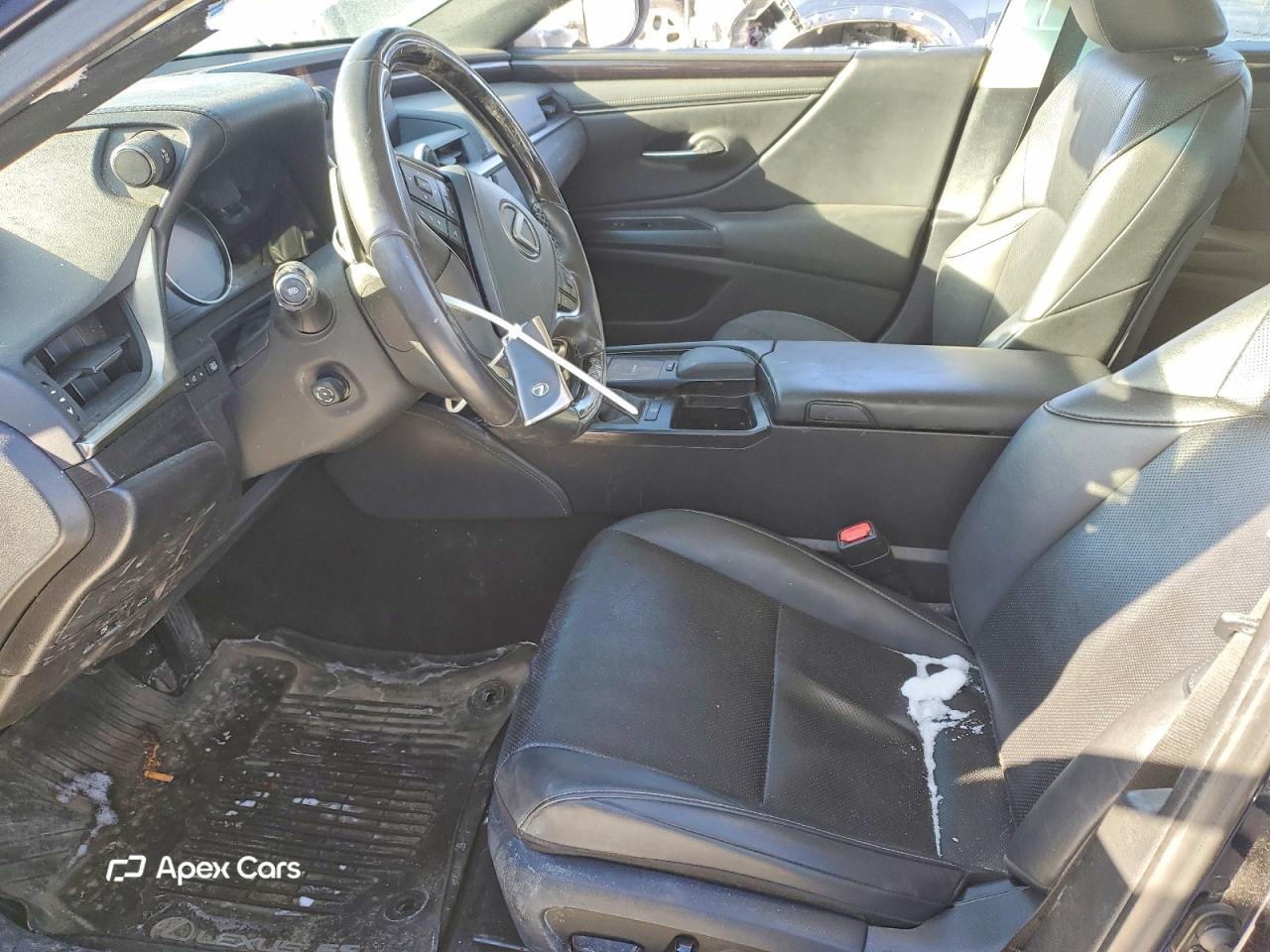 Lexus ES 2021