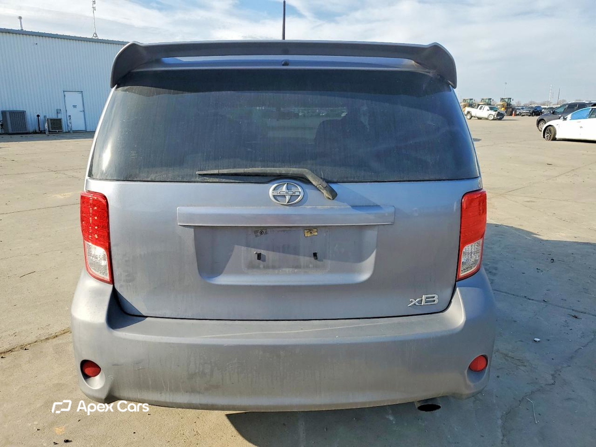 Toyota  2012