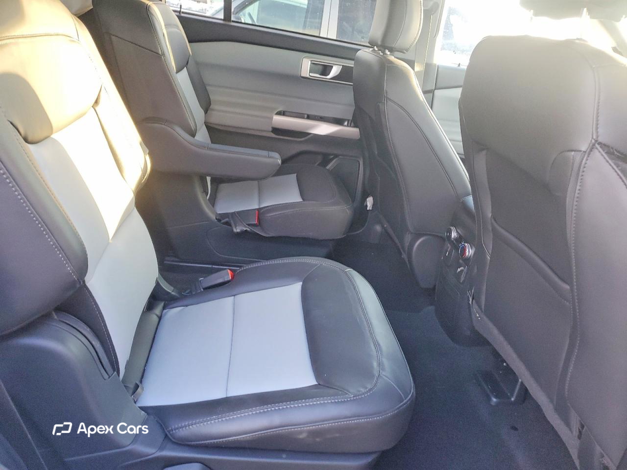 Ford Explorer 2023